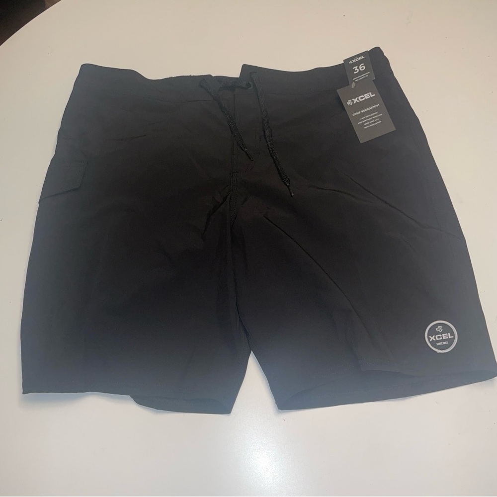 NWT XCEL Mens Comp 19" Boardshort 28 Black / Gunmetal